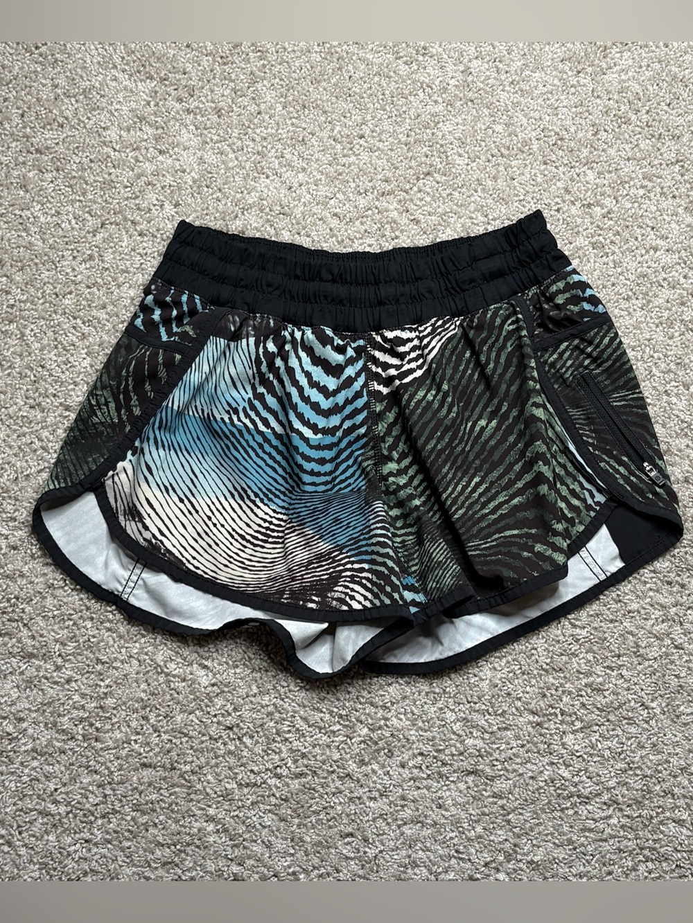 Lululemon Tracker Short III